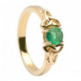 emerald ring