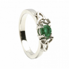 EMERALD TRINITY KNOT RING.0.5CTS EMERALD