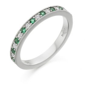 Emerald Diamond Ring: S1717D E W
